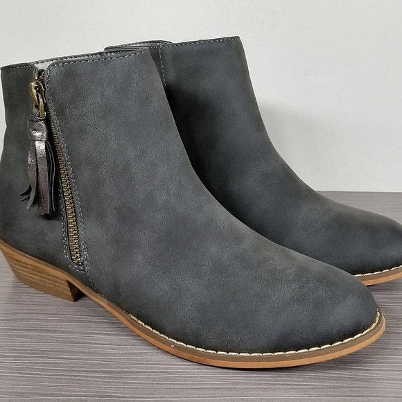 Tucker + Tate Harper Zip Bootie, Pewter, Little Kid Size 4 M - Picture 2 of 11